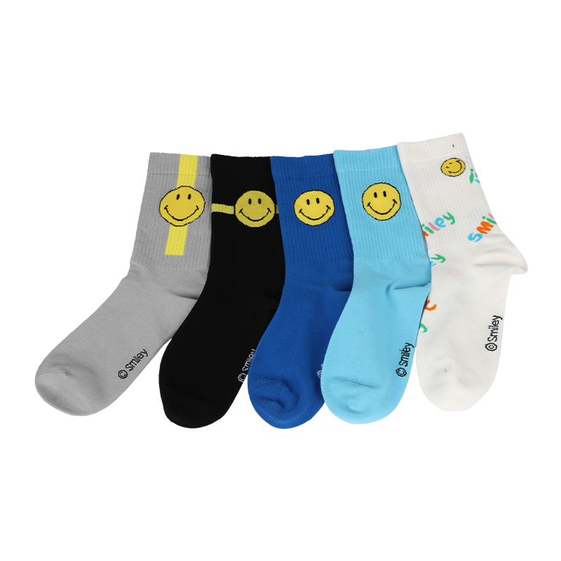 Consuetudo homines fortuita tibialia turba cum amet emoji formas et litteras facies, quae cum summa qualitate bombacio fiunt, so tibialia mollia sunt, solacia, durabilia, spirabilia et calida.