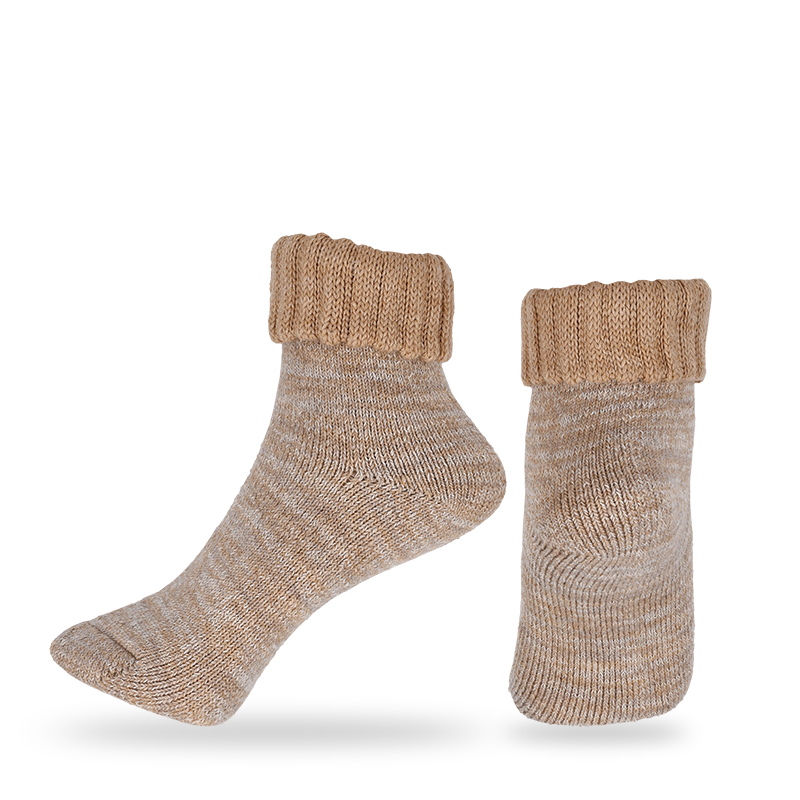 Lupum vel consuetudo colaphos lanas low-gauge pulvinar libero plena pascens hyemalis socks chunky scelerisque